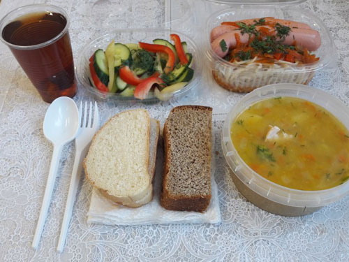 Ассортимент вкусной еды Апрелевка